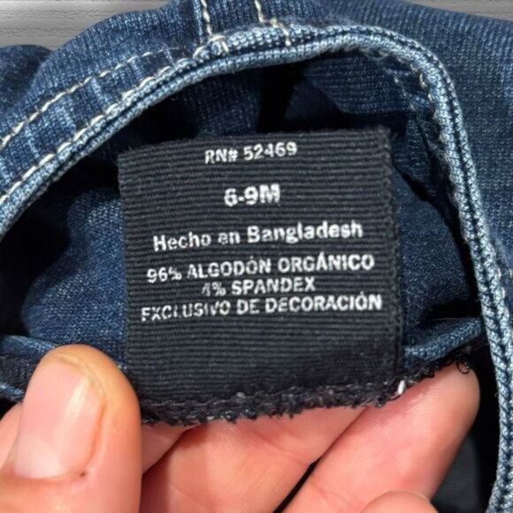 Faded Glory Baby Girl Denim Jumper Dress 6-9M Organic Cotton Heart Pocket Retro - Picture 6 of 7